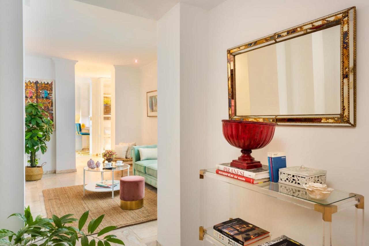 Unico Alcazar Apartment เซบีญา ภายนอก รูปภาพ